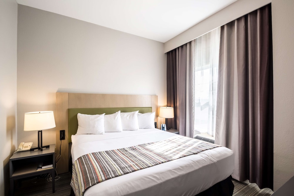 Country Inn Suites By Radisson Fond Du Lac Wi 14/49