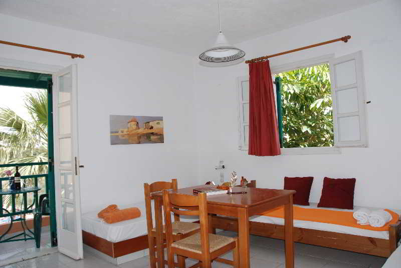 Golden Valentin Apartments 33/59