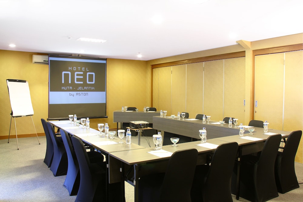 Hotel Neo Kuta Jelantik 26/29