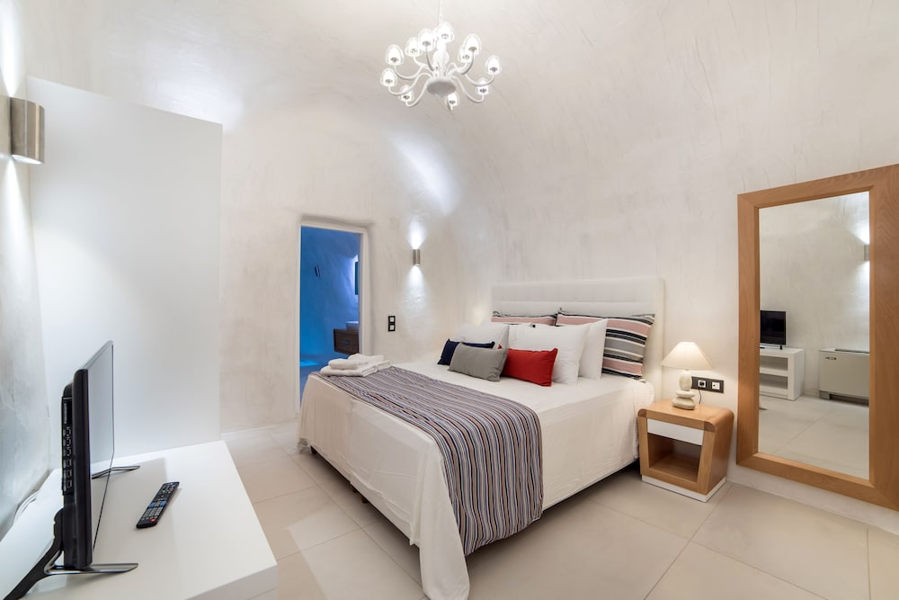 Day Dream Luxury Suites 18/81