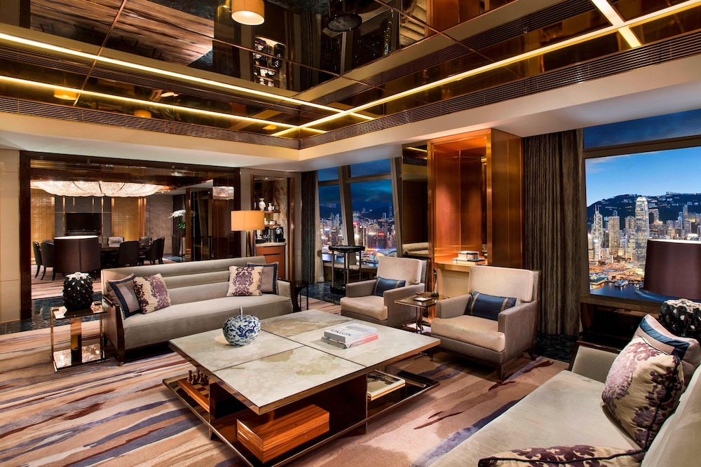 The Ritz Carlton Hong Kong 20/35