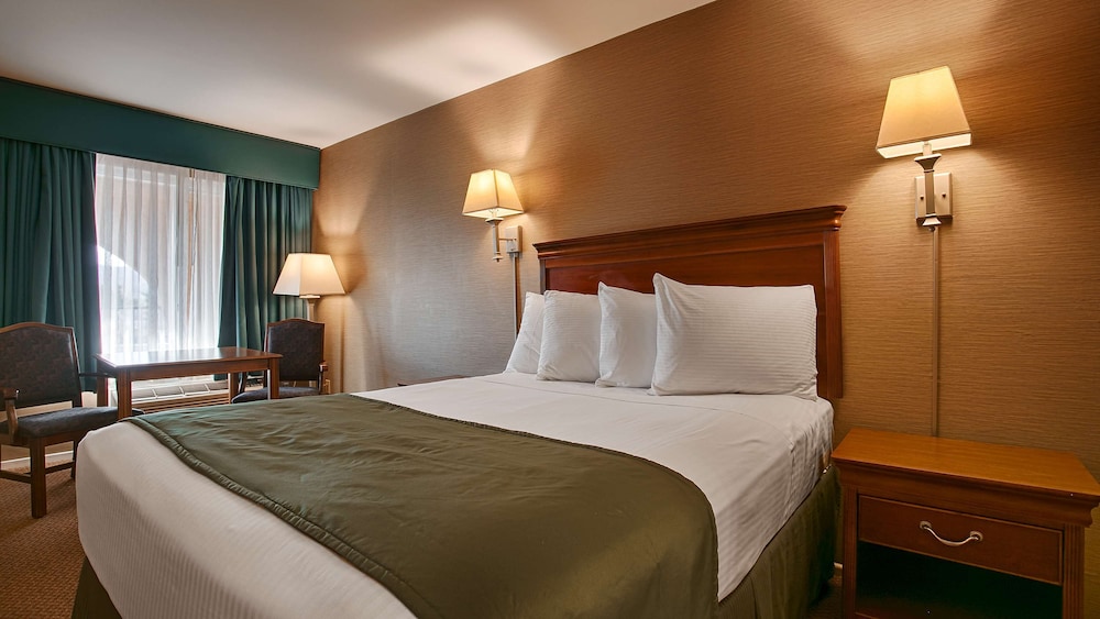 Best Western La Posada Motel 24/54