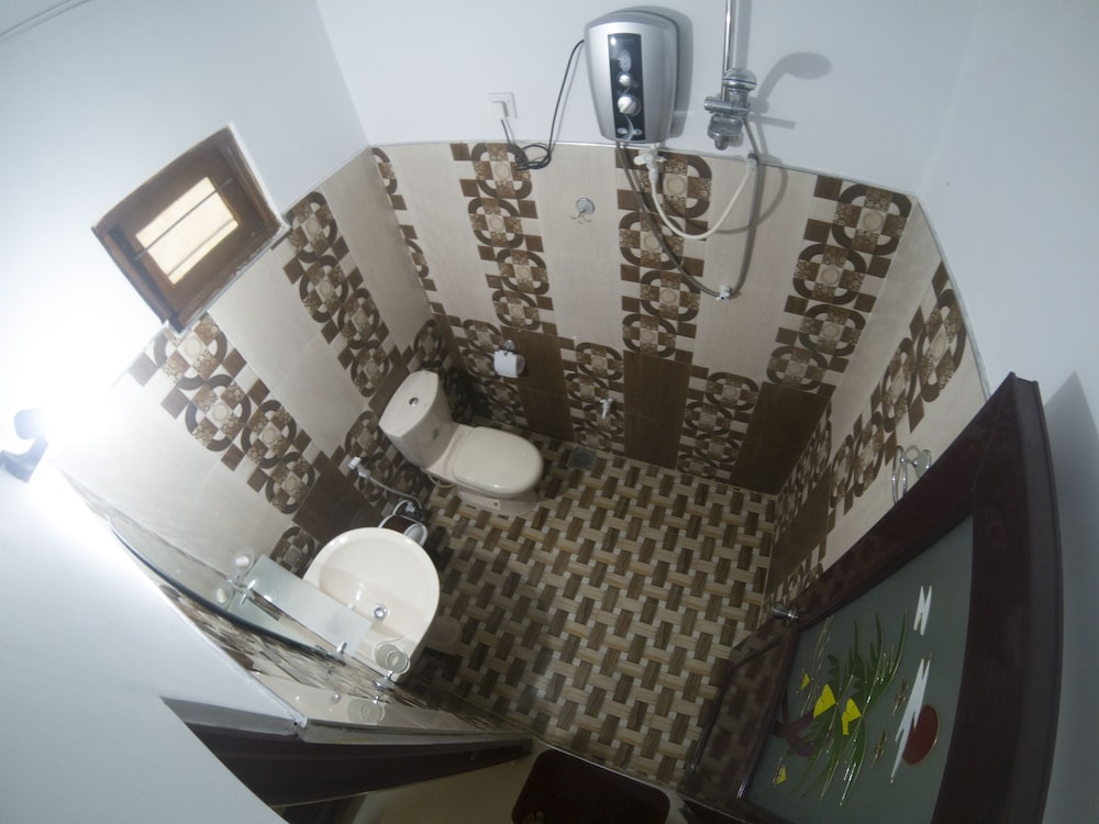 Palitha Home Stay 3/43