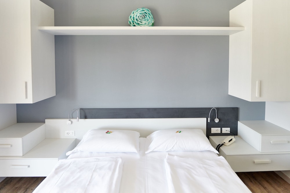Eco Hotel Benacus 15/50