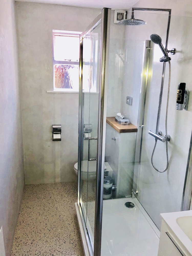 Eyre Square Townhouse 46/46