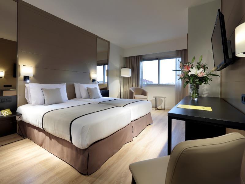 Room, Annex