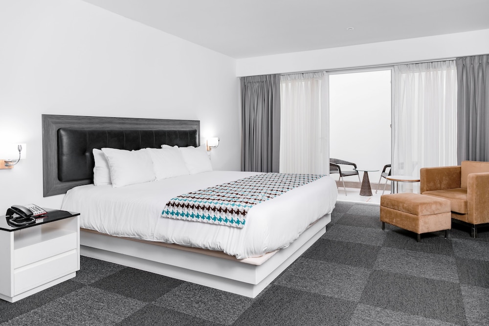 Wyndham Costa Del Sol Tumbes 20/77