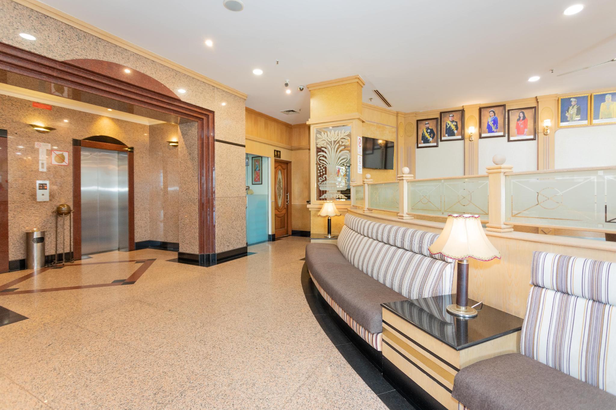 Pelican Hotel 17/23