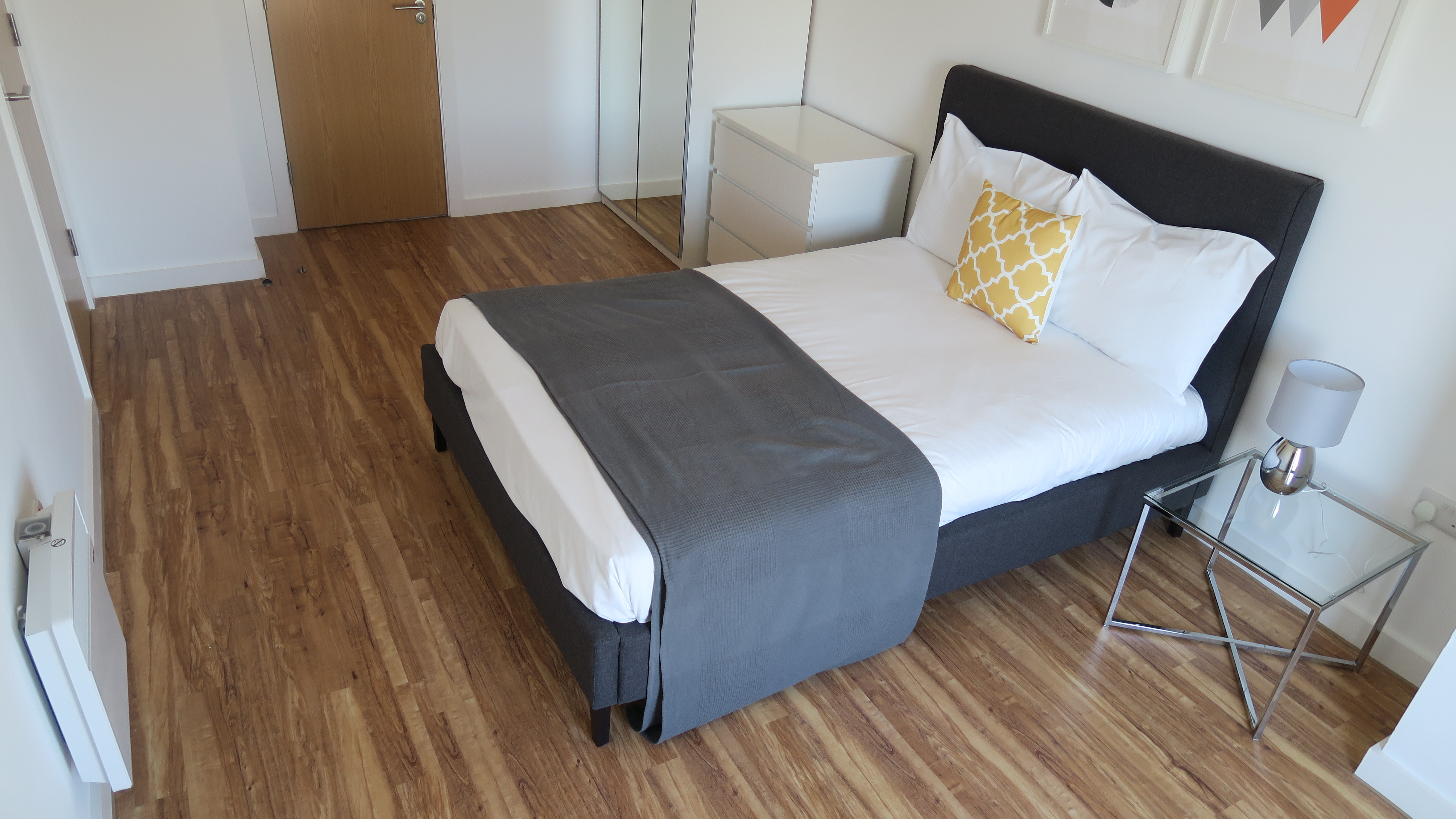 Room at Quay Apartments Salford Quays, SALFORD