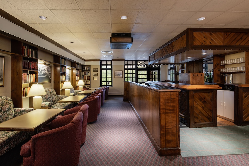 DoubleTree by Hilton Kingston 42/67