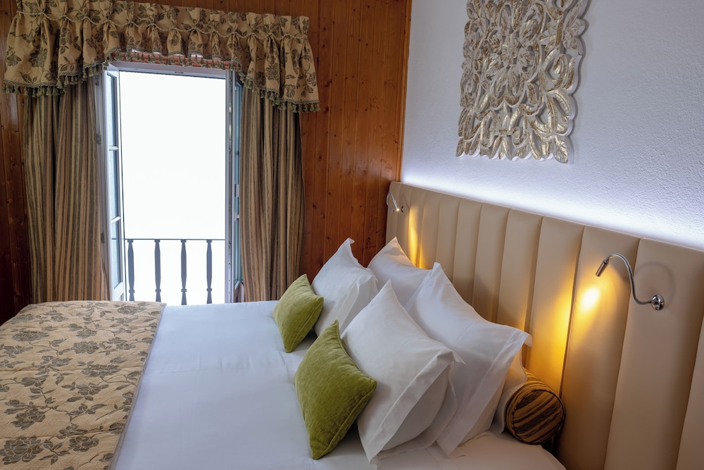 Hotel Dom Manuel 7/50