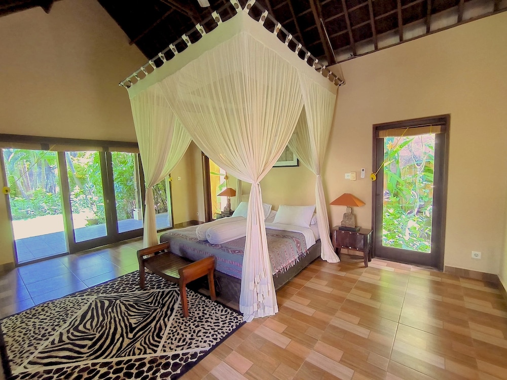Villa Plawa Asri 8/43