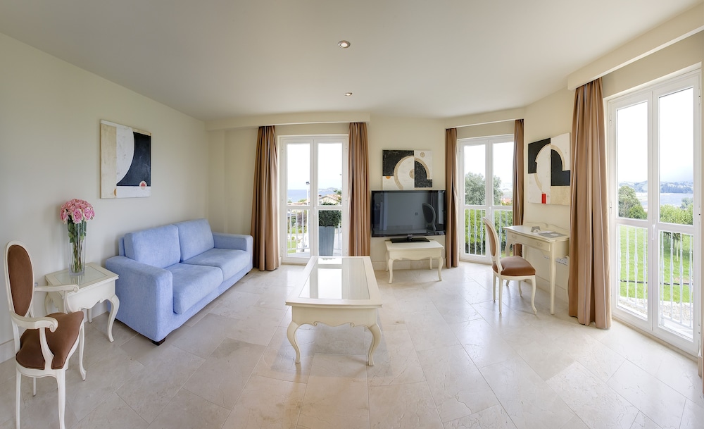 Gran Hotel Suances 22/34