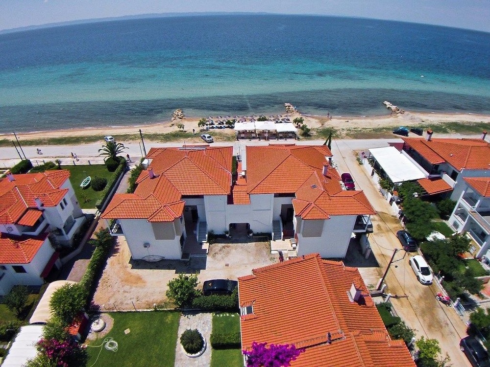 Assano Sea Front Luxury 40/50