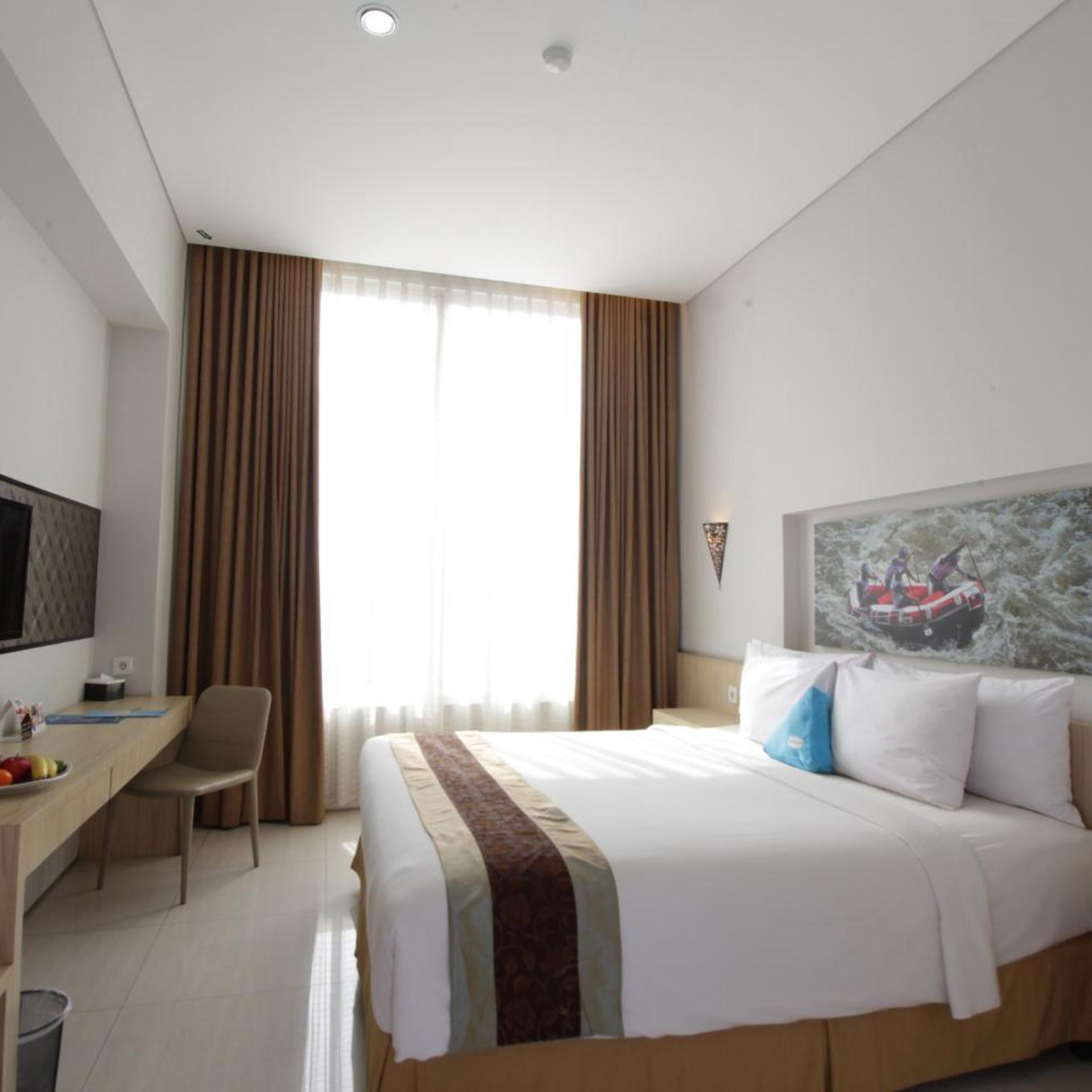 Executive, King Bed