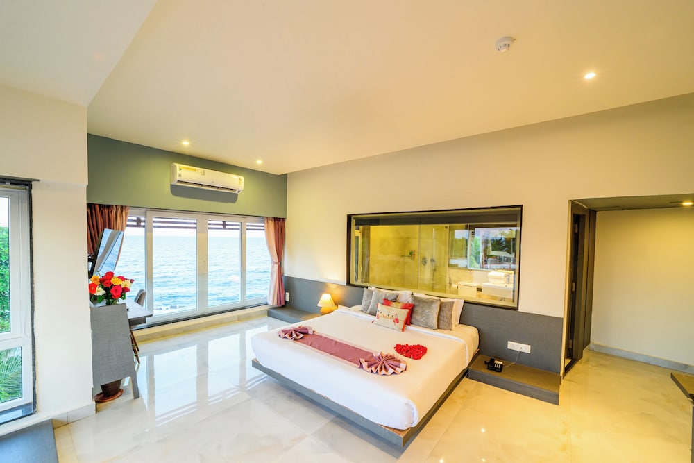 Valentine, Double Bed