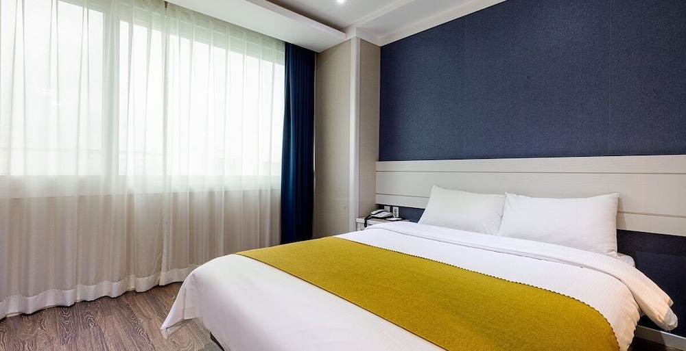 Jeju Galaxy Hotel 9/56
