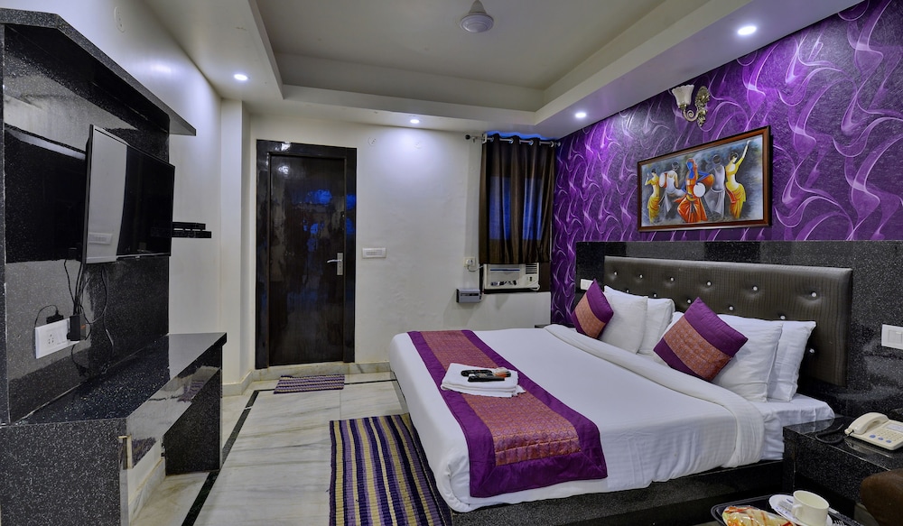 Hotel Noida International 36/50