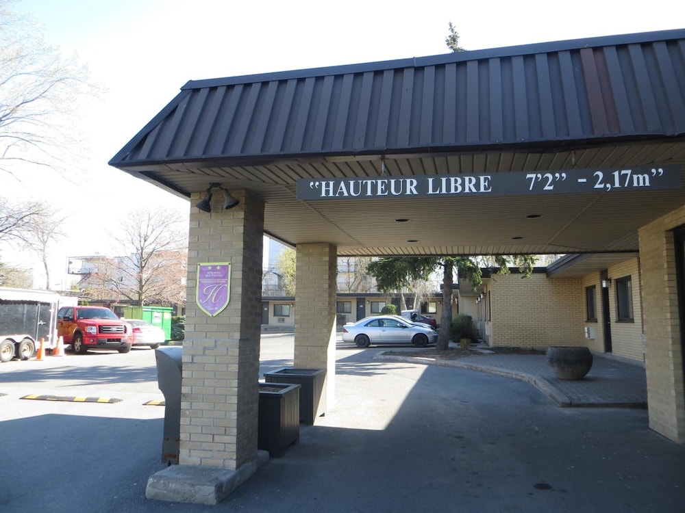 Hotel O Laval 2/33