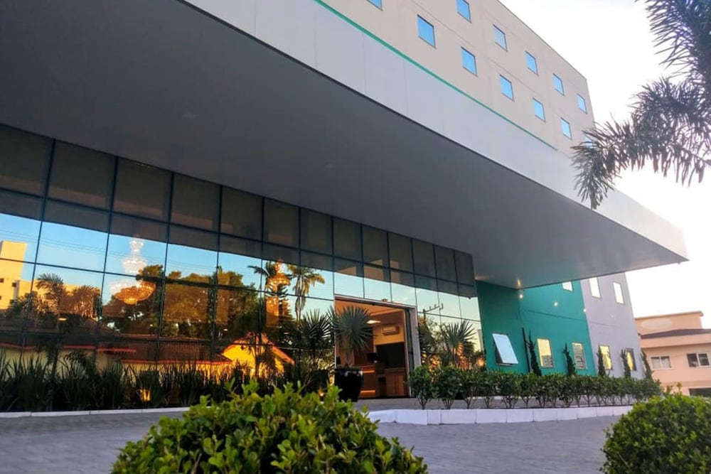 Vestena Hotel Indaial 2/23