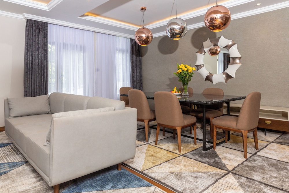 Alba Hotel Meru 29/50