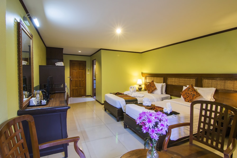 Phuphaya Resort Pattaya 23/47