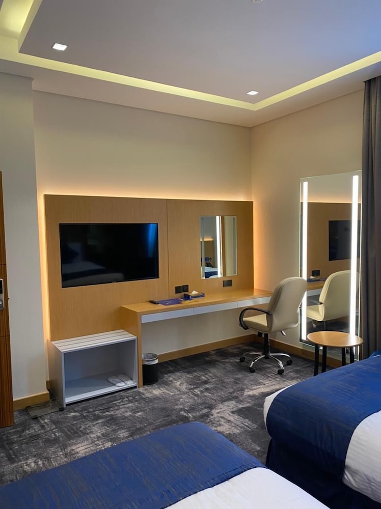 Al Hayat hotel 39/40