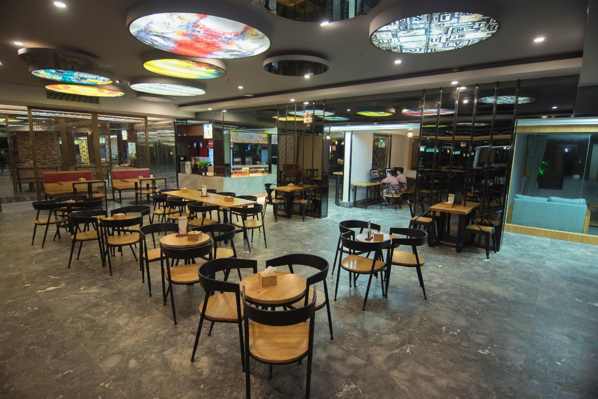 Quanyan Hotspring Holiday Hotel 40/56
