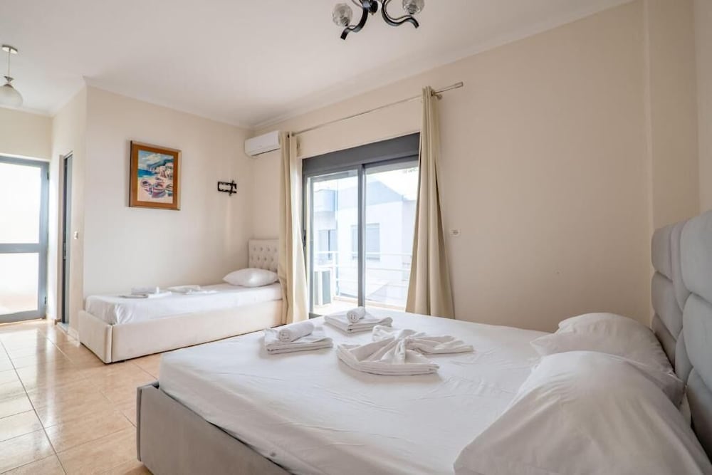 Hotel Primavera 30/50
