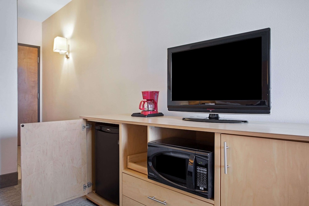 La Quinta Inn & Suites by Wyndham Austin NW/Lakeline Mall 39/44