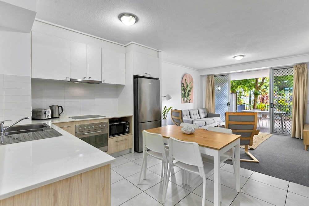 Ramada Encore by Wyndham Whale Cove Hervey Bay 8/57