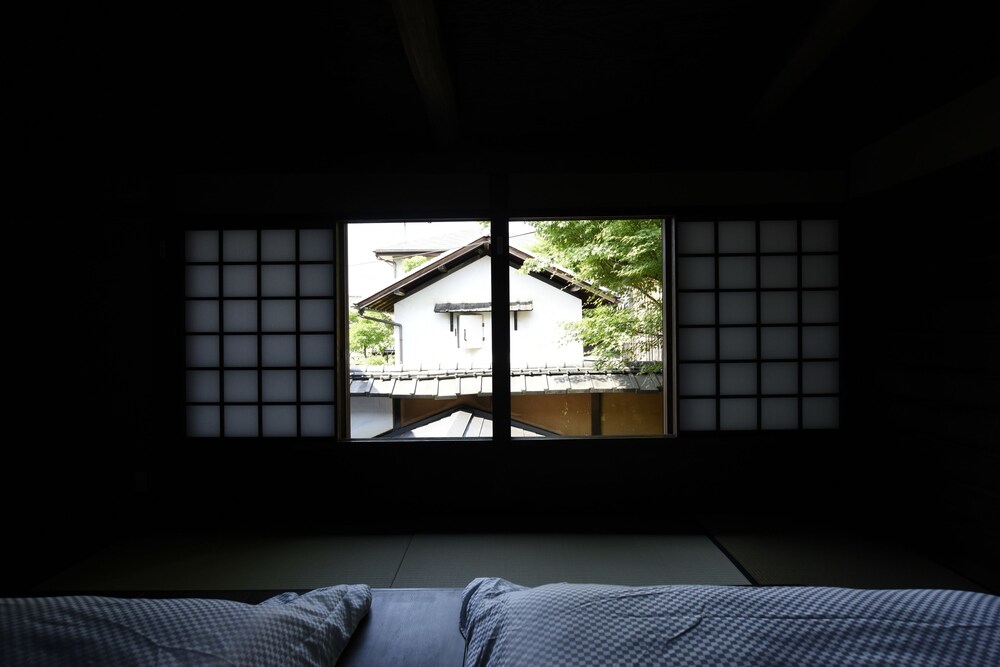 Kuraya Kiyomizu-Gojo 23/51