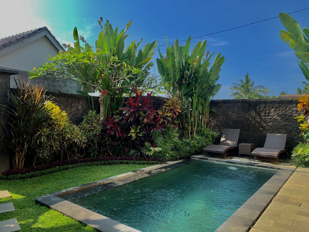 Pondok Naya 45/50