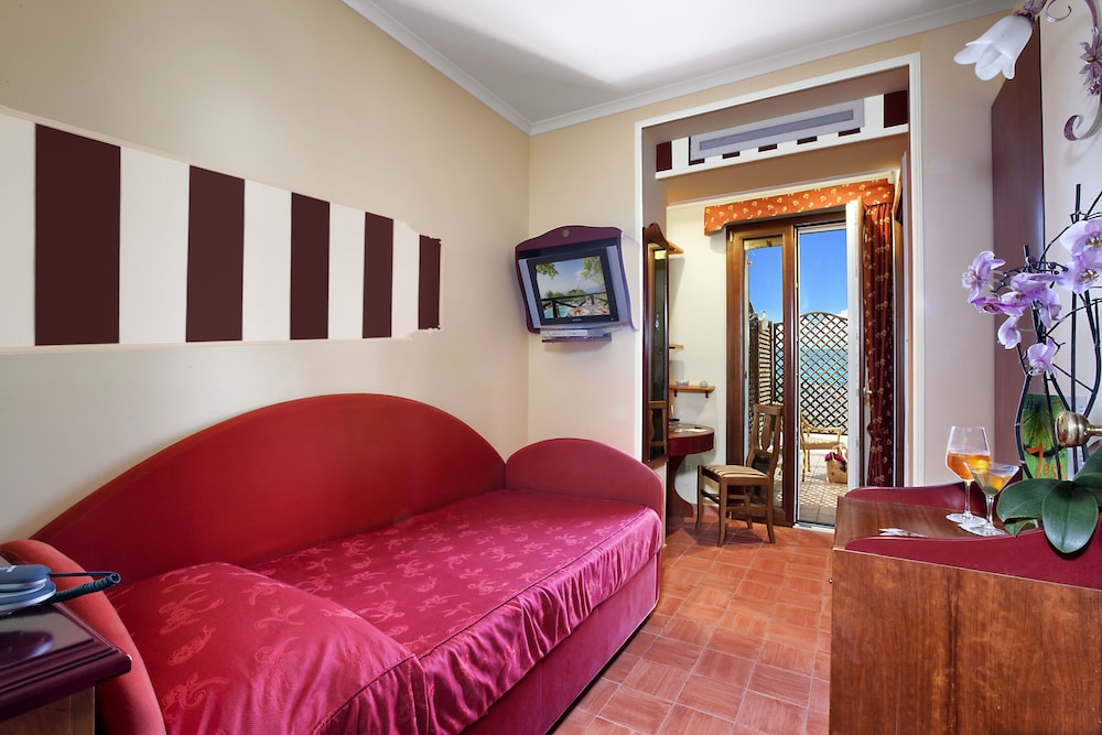 Hotel Prestige 18/50