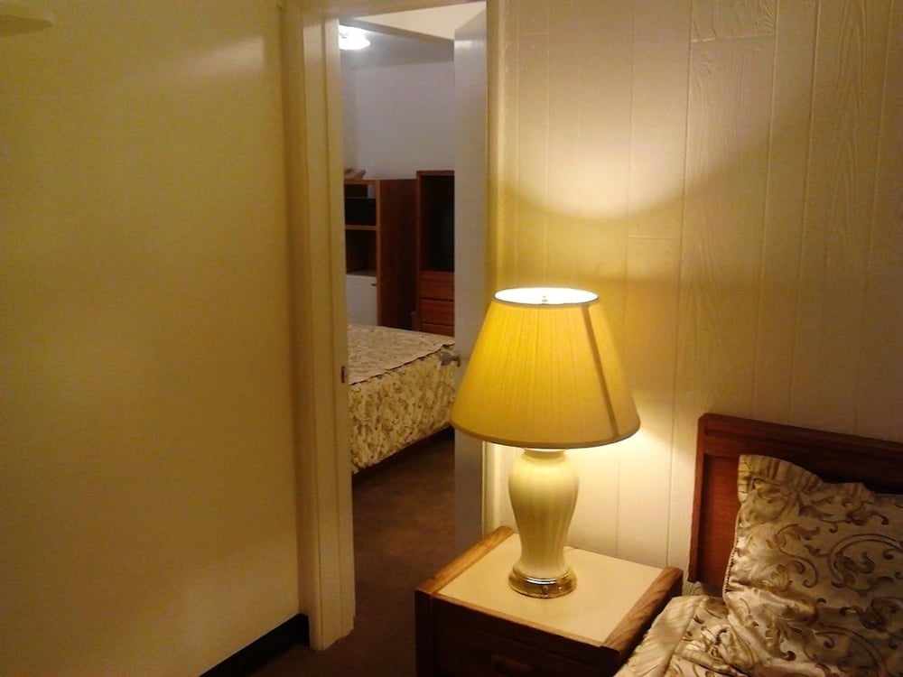 Blue Coast Inn and Suites 17/41