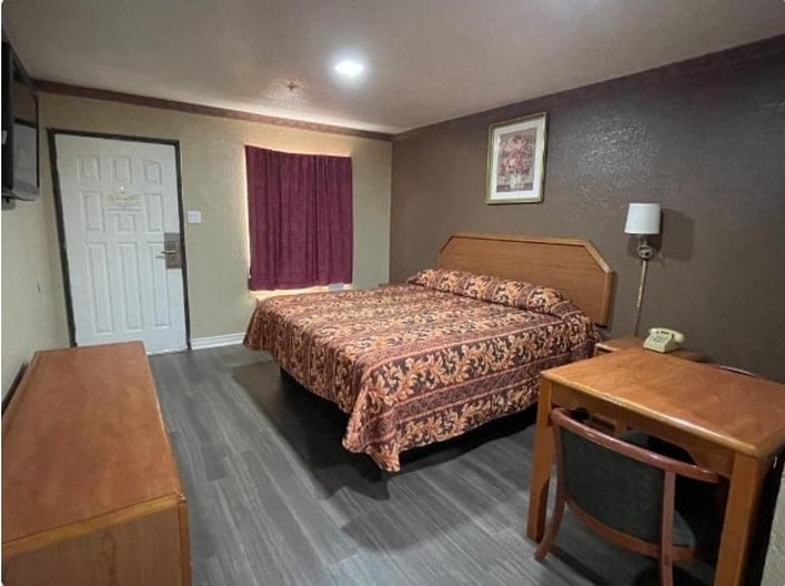 Golden Inn Dallas by Hotel O 16/50