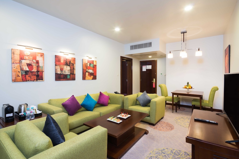 Holiday Inn Al Qasr 29/50
