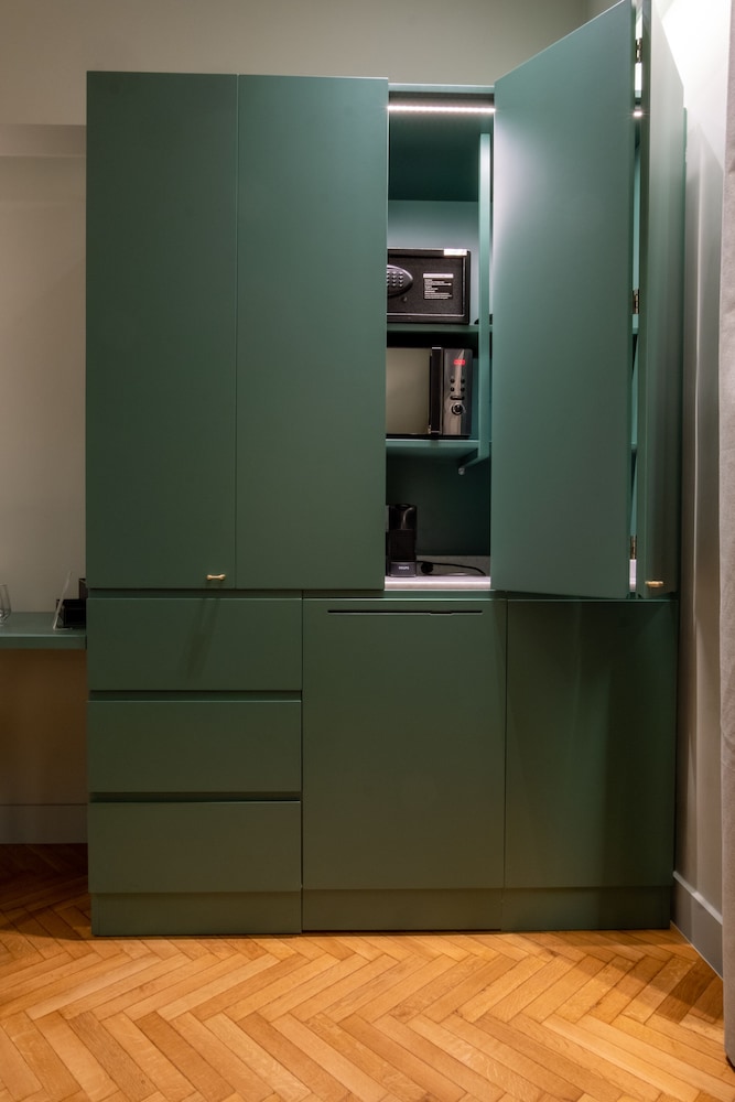 K23 Color Suites 3/50