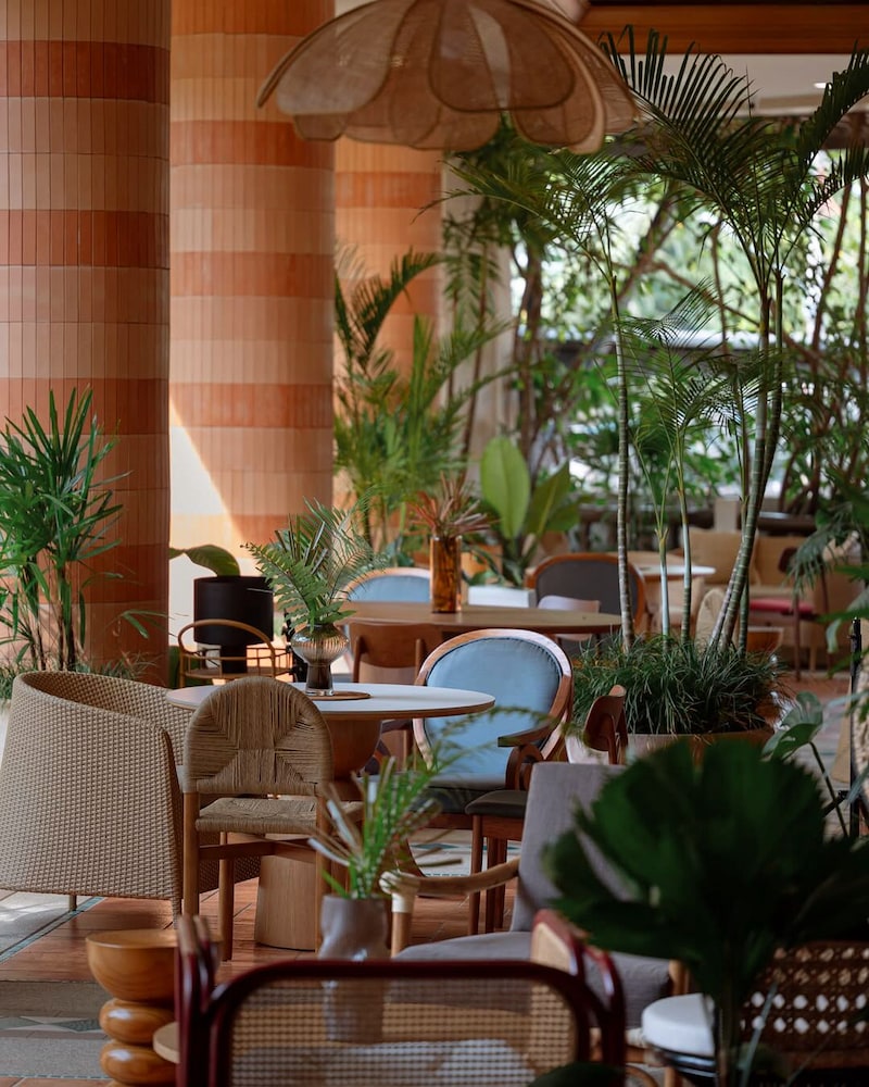 Pakasai Resort 55/75