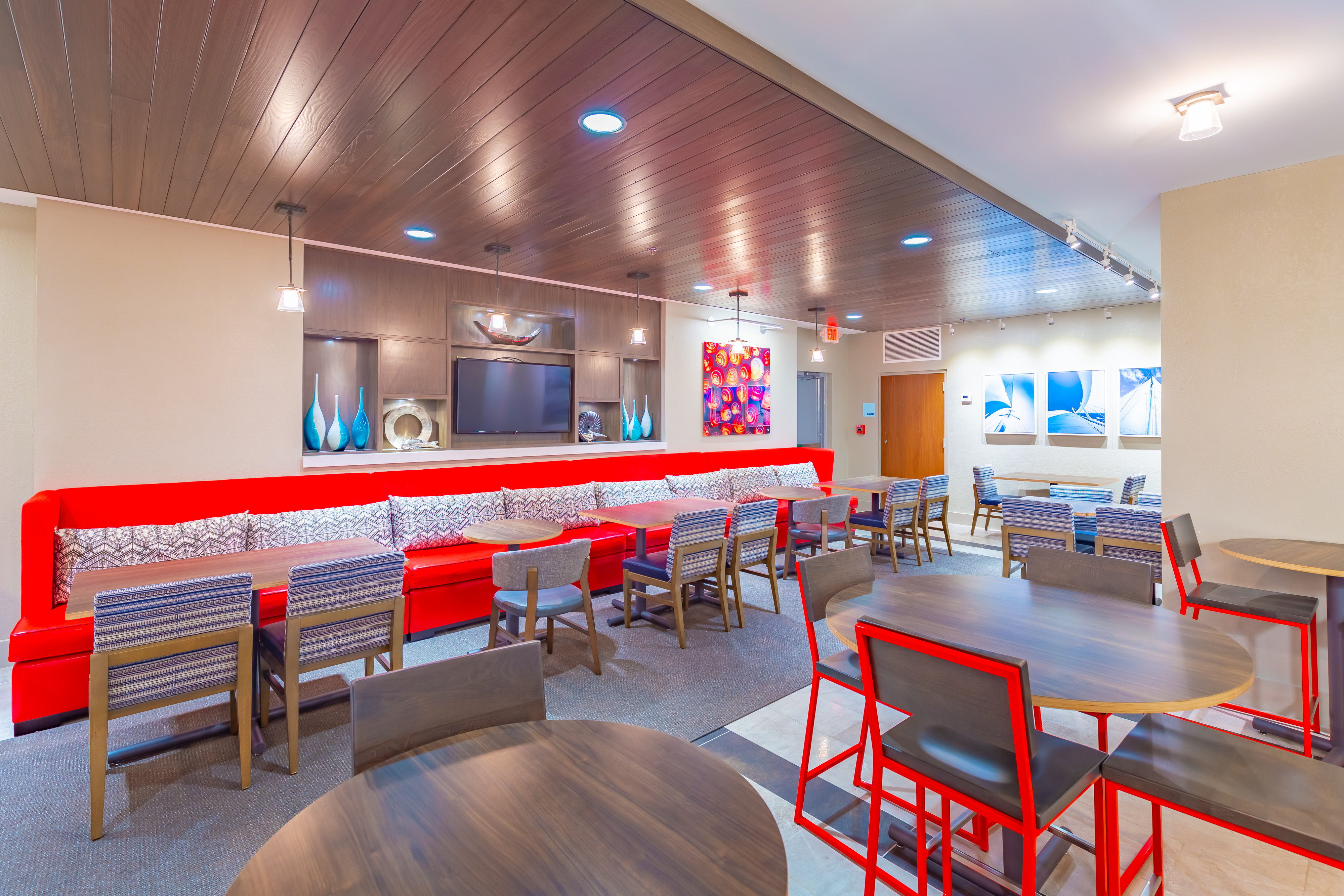 Holiday Inn Express Orange Beach-On The Beach 31/42