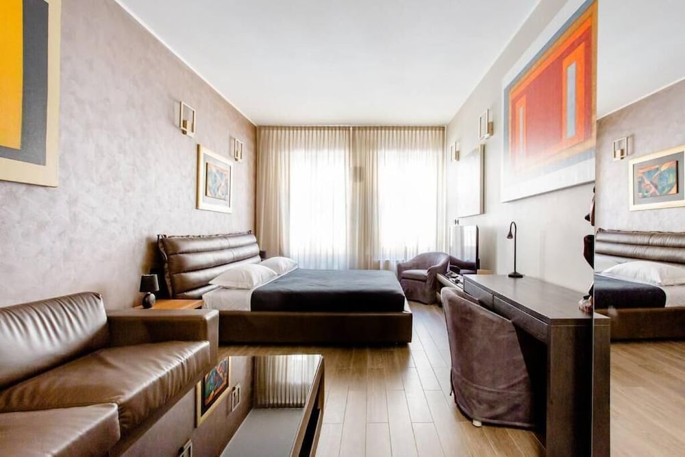 Hotel Vitruvio 43/50