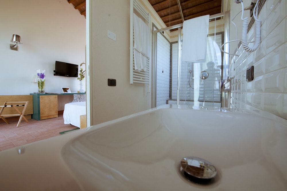 Locanda Sant'agata 39/63