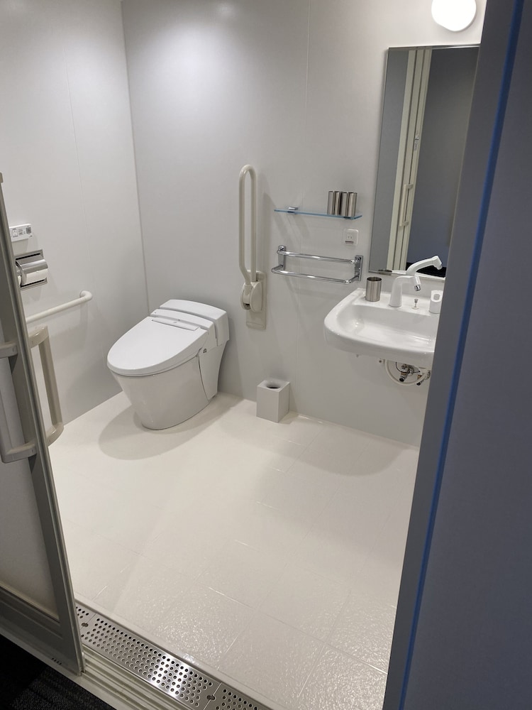 Holiday Inn Express Osaka City Centre Midosuji 16/86
