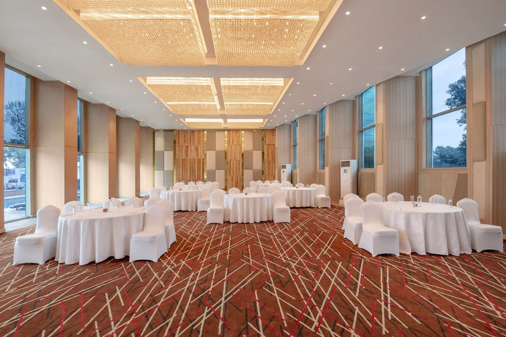 Radisson Hotel Bareilly Airport 6/60
