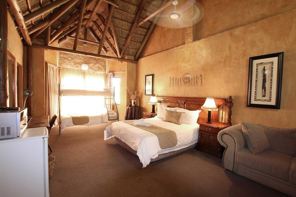 Kuruman Inn by Country Hotels 10/42