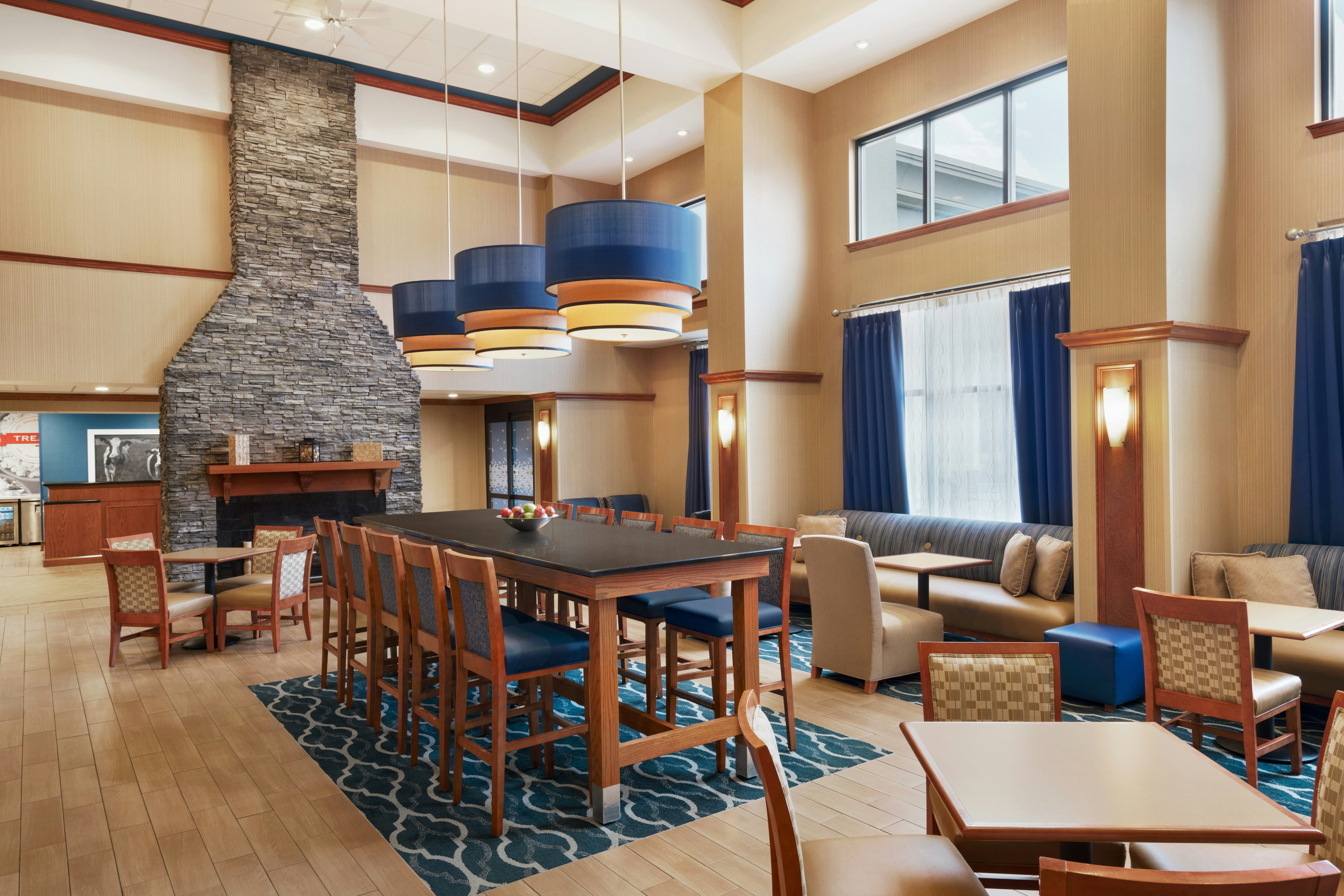 Hampton Inn & Suites Ephrata - Mountain Springs 10/12