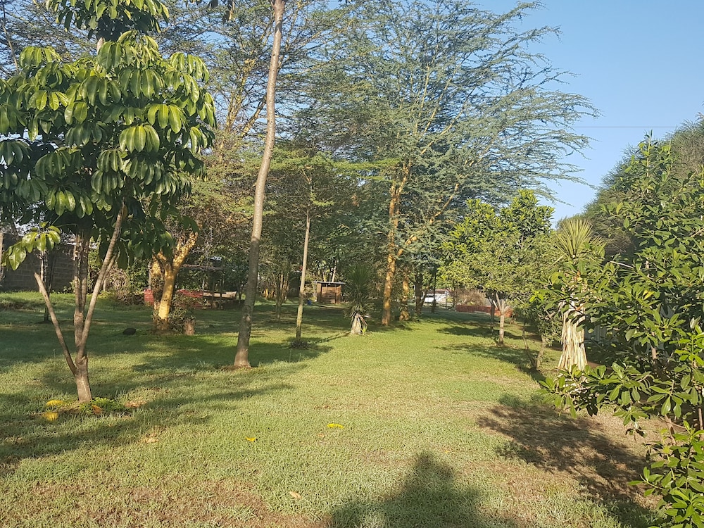 Kivu Resort - Hostel 24/27