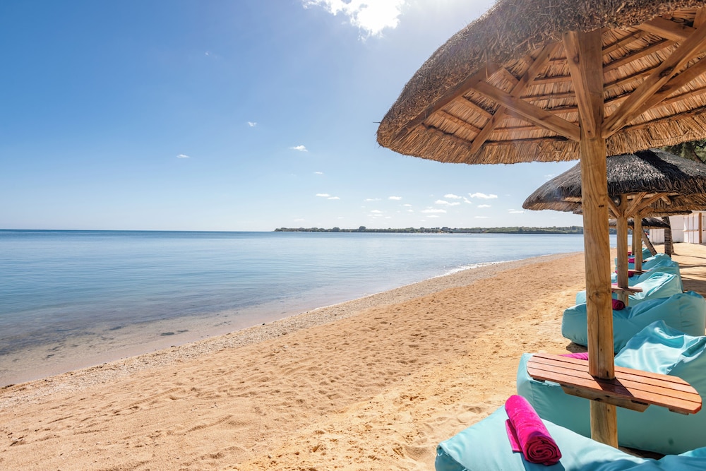 Cocotiers Seaside Boutik Hotel 46/50