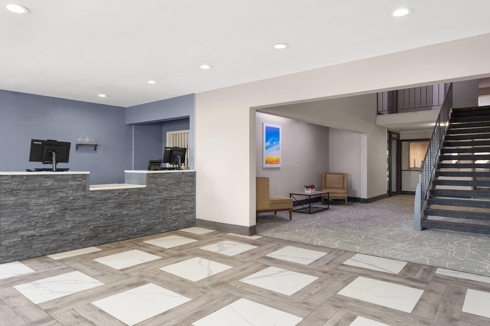 Days Inn by Wyndham Rawlins 7/64