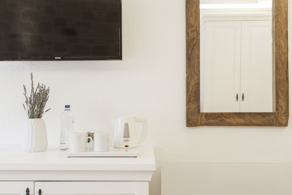 Pur Beyaz Butik Otel 9/50